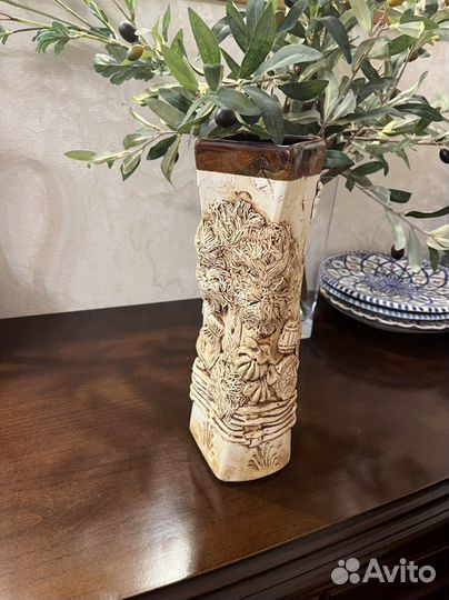 Ваза из глины ручная работа