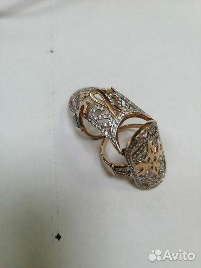 Золотое кольцо женское 19