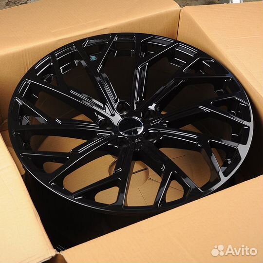 Литые Диски R20 Audi RS 5*112 Black