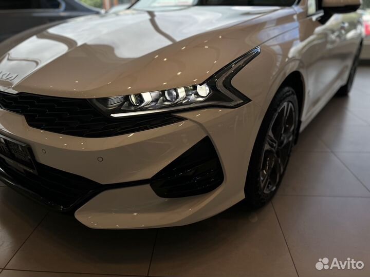 Kia K5 2.5 AT, 2023