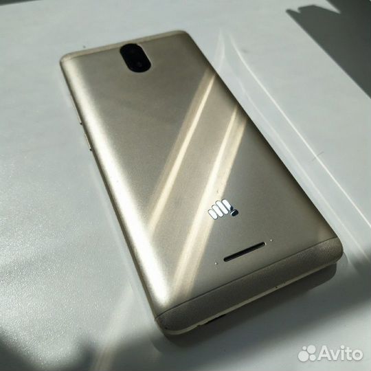 Micromax Q421, 8 ГБ