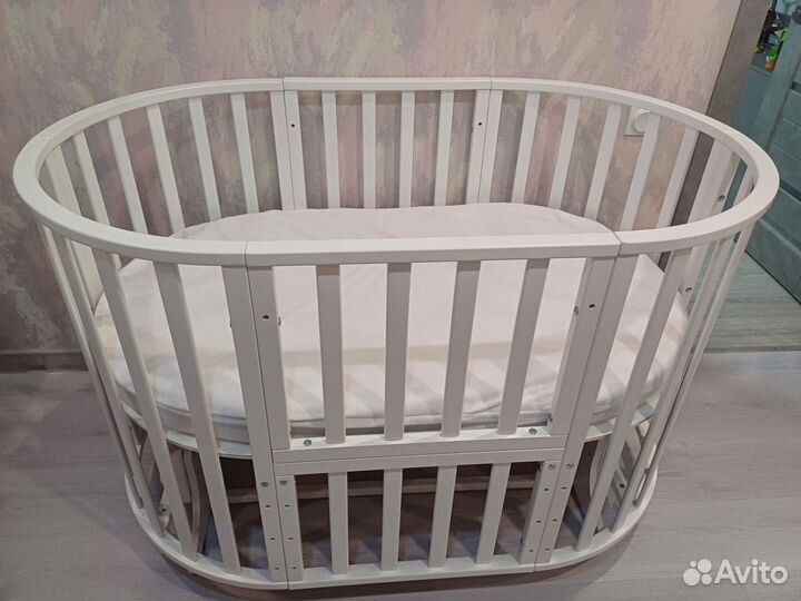 Детская кроватка трансформер с маятником