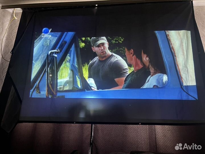 Экран для проектора 130 дюймов светоотражающий