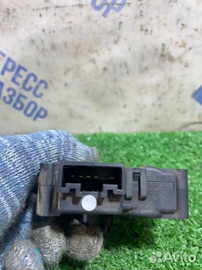 Сервопривод заслонки печки Mazda 6 Gg седан 1.8 L8