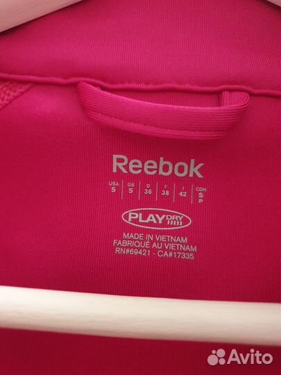 Ветровка Reebok для женщин на молнии