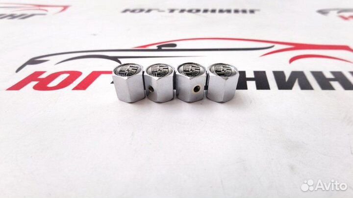 Колпачки на ниппель Porsche ч/б с защитой от кражи