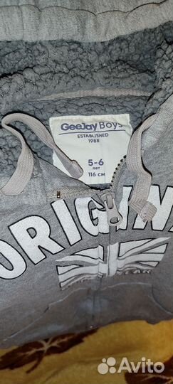 Продам утепленную толстовку рост 116