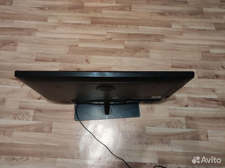 Телевизор Philips 32PFL4007T 32 дюйма