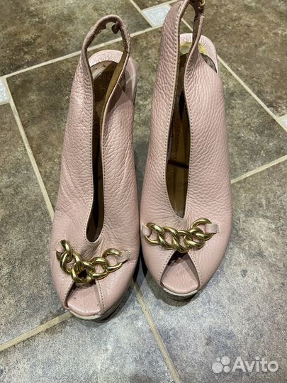 Туфли женские