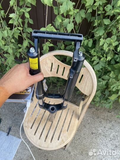 Вилка SR Suntour 29 XCT HLO 100мм 1 1/8