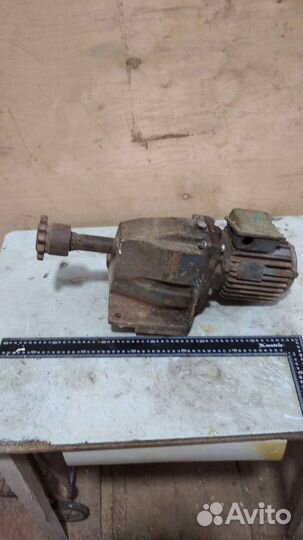 Мотор-редуктор б/у рабочий