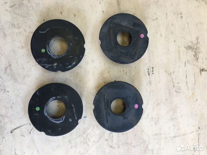 Подушка подрамника Toyota Camry AVV50 2AR-FXE 2012