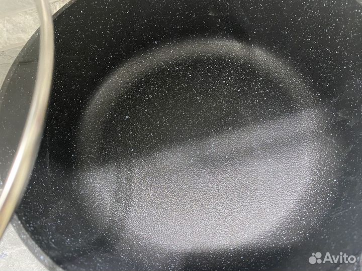 Электрическая кастрюля-сковорода