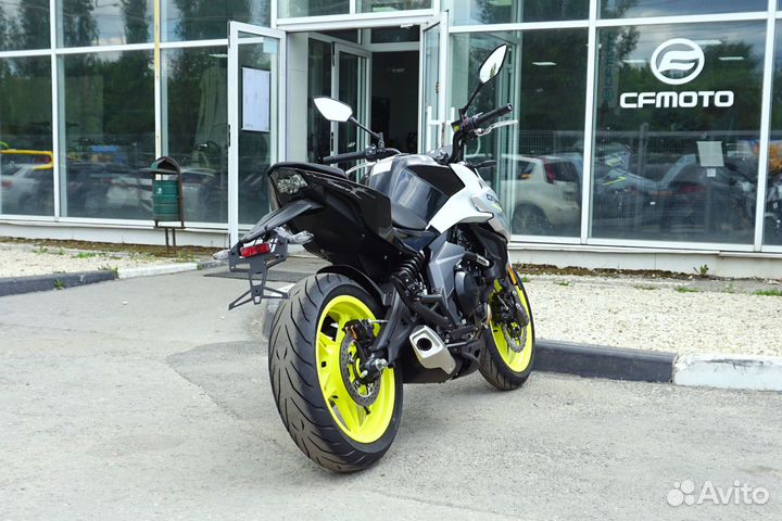 Cfmoto 650NK (ABS)