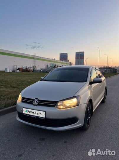 Volkswagen Polo 1.6 МТ, 2012, 173 755 км