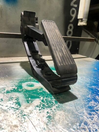 Педаль газа Mercedes-Benz E-Class W211