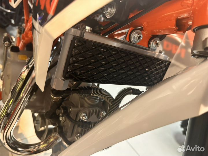 Питбайк kayo basic TT140EM 17/14 KRZ