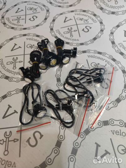 Орлиные глазки 18мм 23мм (ходовые огни)