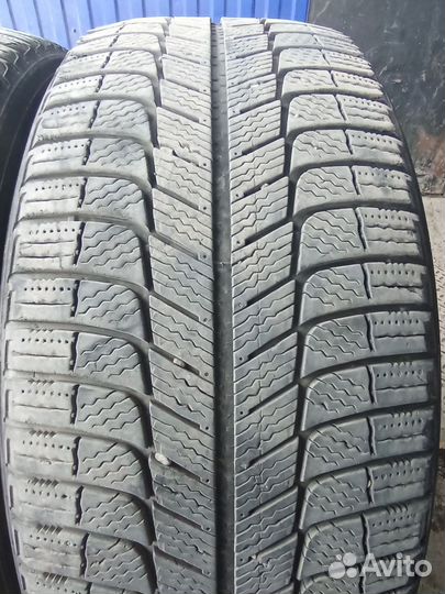 Michelin 4X4 A/T 235/50 R18 19B