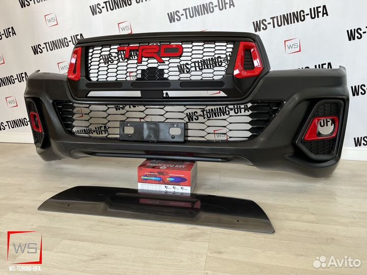 Бампер передний Toyota HiLux стиль трд F315