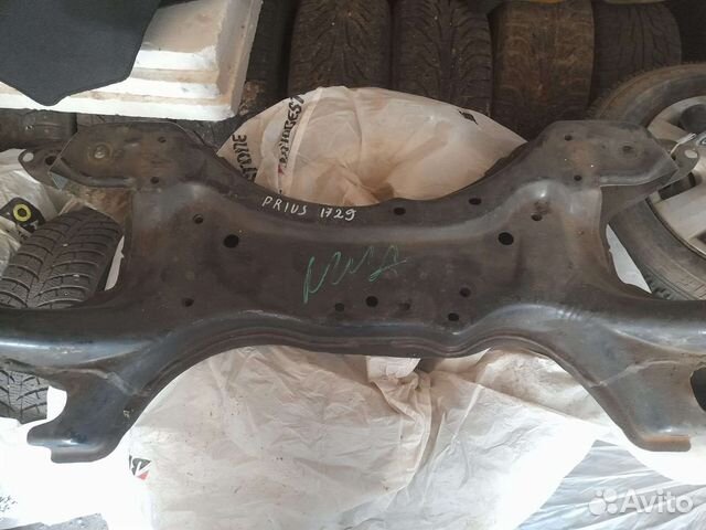 Продам подрамник на приус 20 кузов