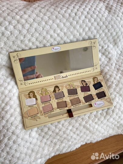 Палетка теней, помада, тени, хайлайтер
