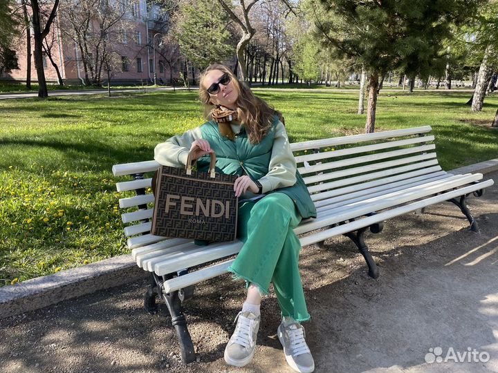 Сумка тоут fendi