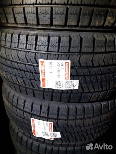 Bridgestone Blizzak Ice 235/40 R18