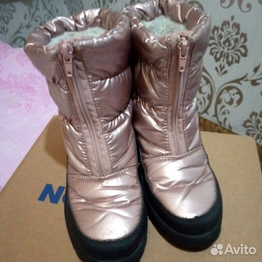 Дутики детские размер 35