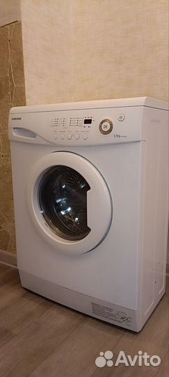 Стиральная машина Samsung WFS1061 3,5кг/1000обр