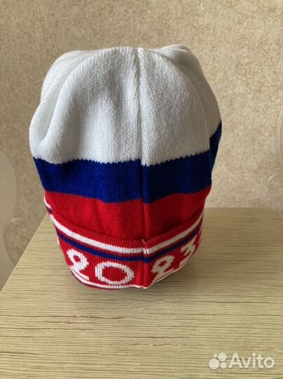 Мужская шапка