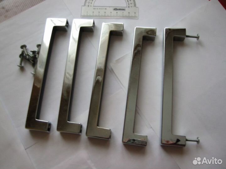 Ручки для мебели