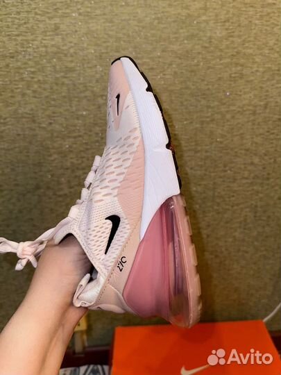 Кроссовки женские nike air max 270