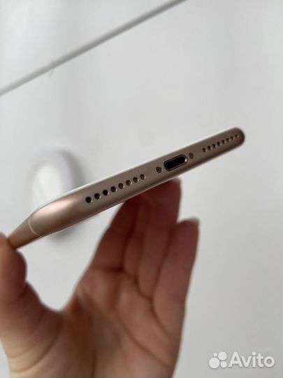 iPhone 8 Plus, 64 ГБ