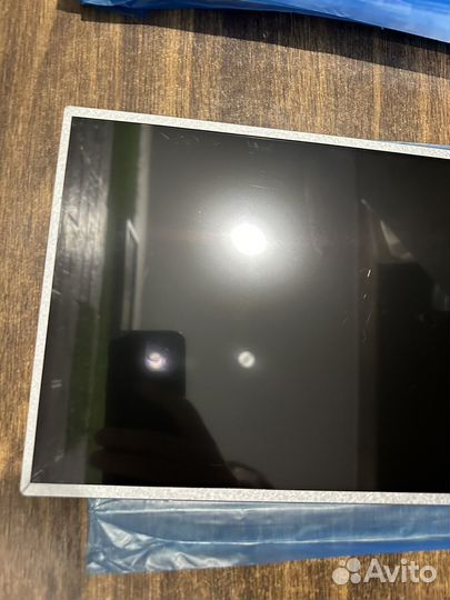 Новая Матрица 15.6 30 pin обычная толстая 1366х768