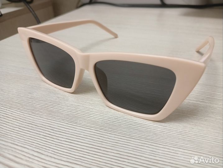 Солнцезащитные очки Lichi