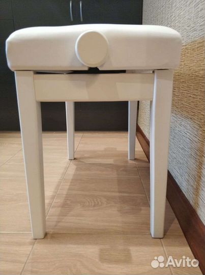 Банкетка Мозеръ для фортепиано регулируемая