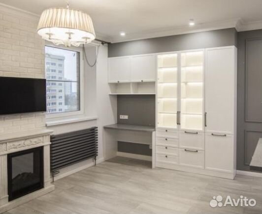 Рабочая зона у окна