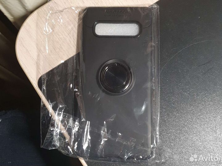 Бампер на Samsung s 10+,новый