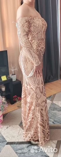 Вечернее платье