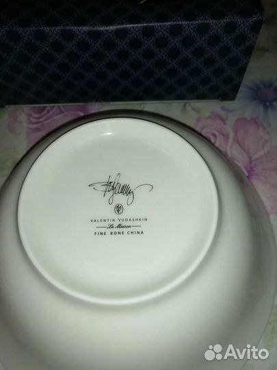 Чайник Гжель, салатник Юдашкин