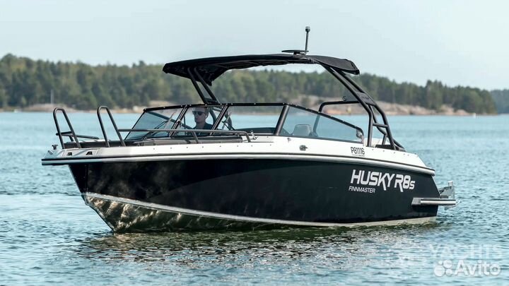 Финский катер Finnmaster Husky R8 S, 2021 года