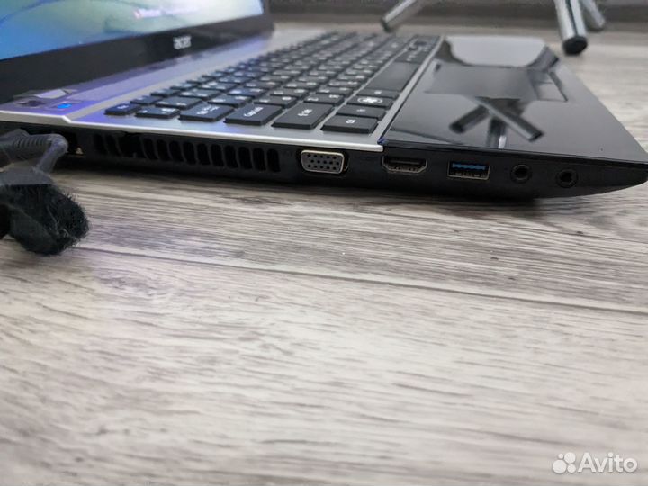 Ноутбук Acer Aspire V3 571G