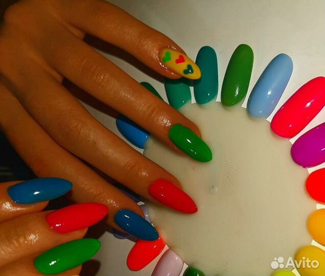 Маникюр с покрытием гель-лаком