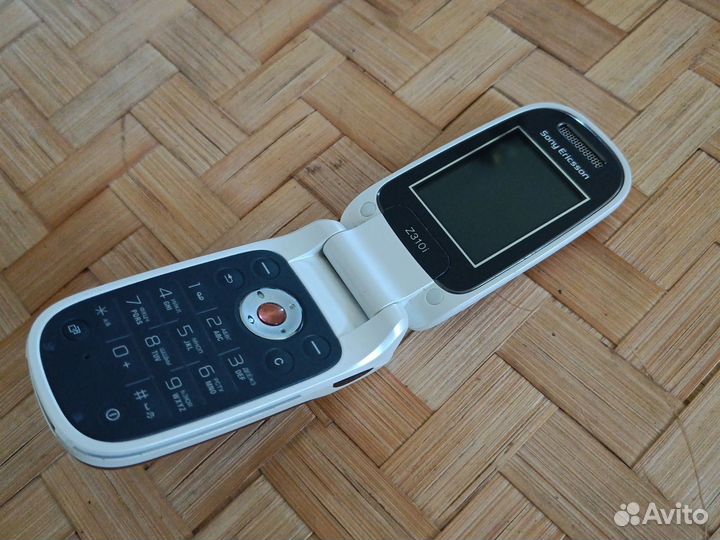 Sony Ericsson Z310i