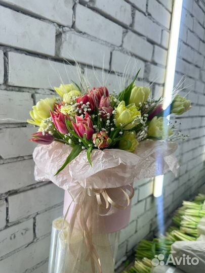 Букет из тюльпанов доставка