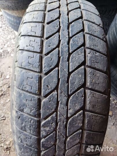 Michelin 4x4 Synchrone 235/75 R15