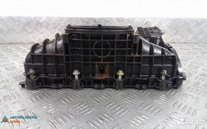 Коллектор впускной Mercedes-Benz C-Класс W204/S204
