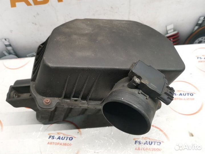 Корпус воздушного фильтра Chevrolet Captiva 2.2