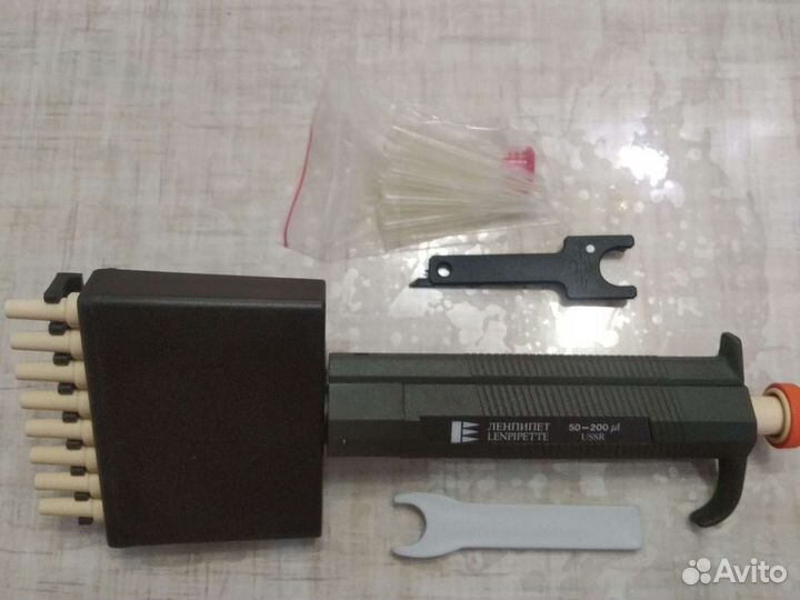 Дозатор пипеточный